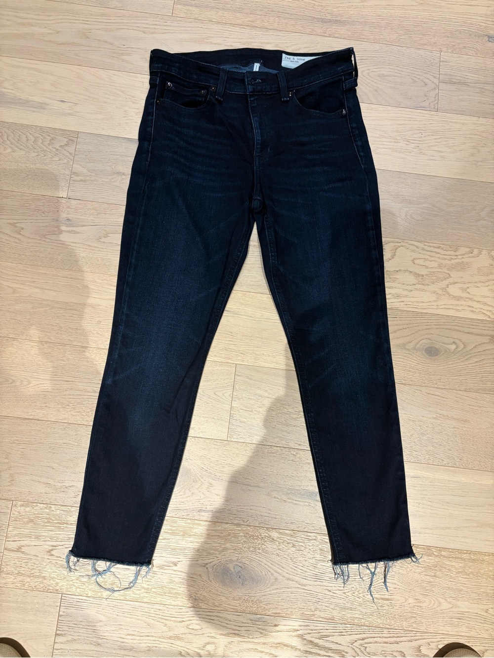 Rag and Bone Cate Mid-Rise Shorty Skinny Jeans